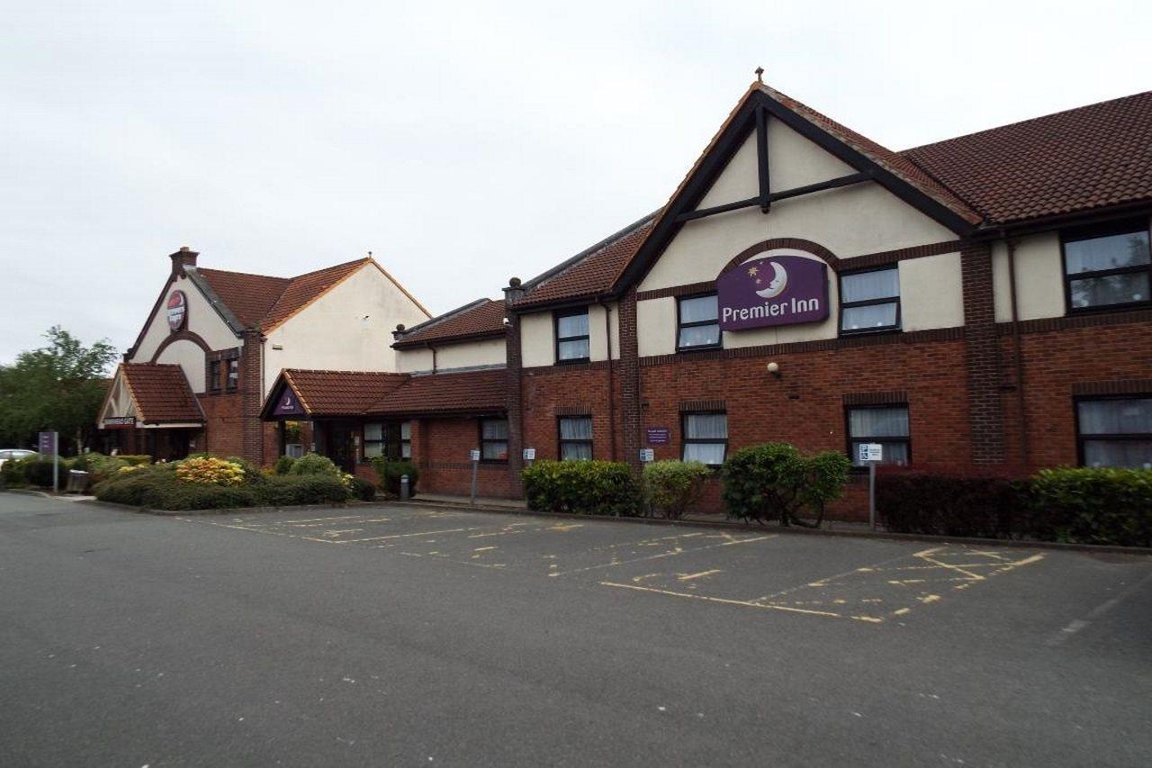 Premier Inn Гленротес Экстерьер фото
