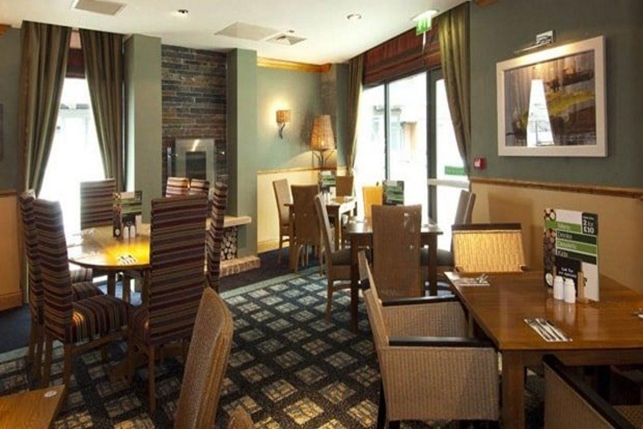 Premier Inn Гленротес Экстерьер фото